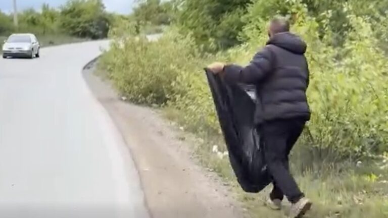 Citizen cleaning his village for 10 years — fined by police instead of recognised