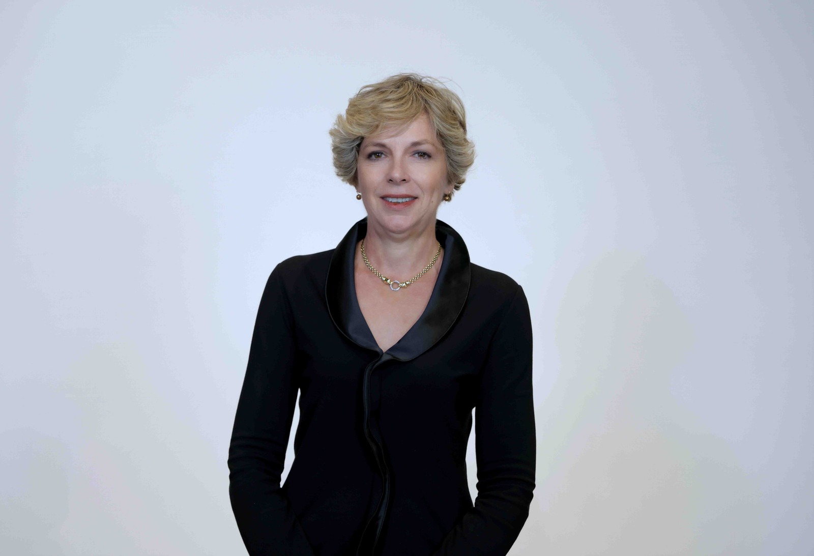 Evis Sala, ministre e Shëndetësisë dhe Mirëqenies Sociale e Shqipërisë