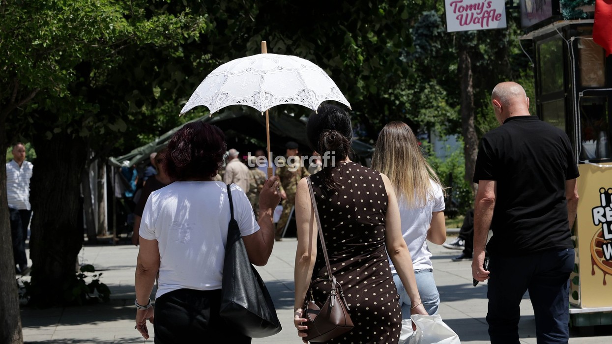 Pamje nga njoftimi meteorologjik për temperaturat dhe indeksin UV