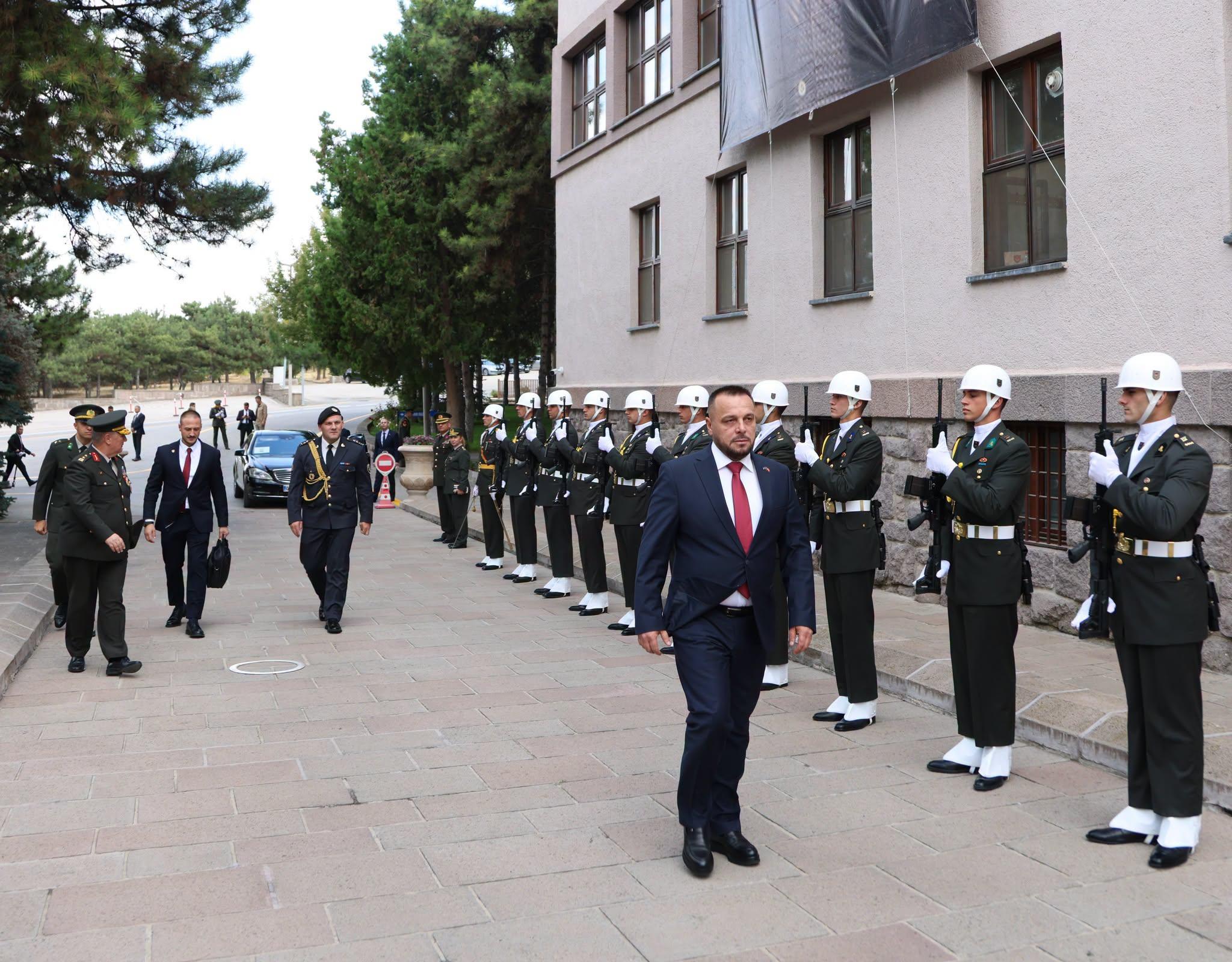 Ejup Maqedonci gjatë vizitës në Akademinë Ushtarake të Turqisë