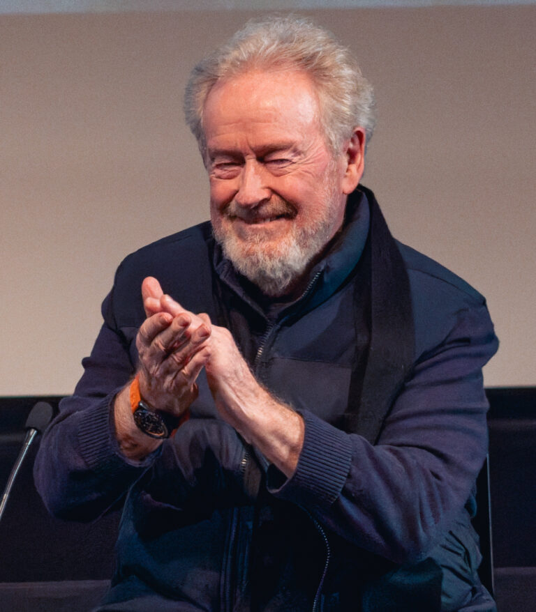 Ridley Scott: Filmin e imagjinoj në kokë dhe pastaj e hedh në letër