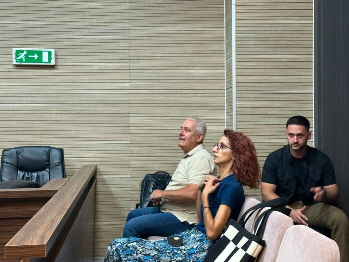 Xhelal Sveçla gjatë seancës gjyqësore për rastin e gazit lotsjellës