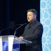 Presidenti ukrainas Volodymyr Zelensky gjatë një fjalimi