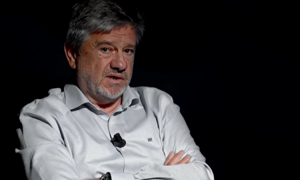 Pse gjithë e kjo nguti e Kurtit për institucione para verdiktit në Hagë?