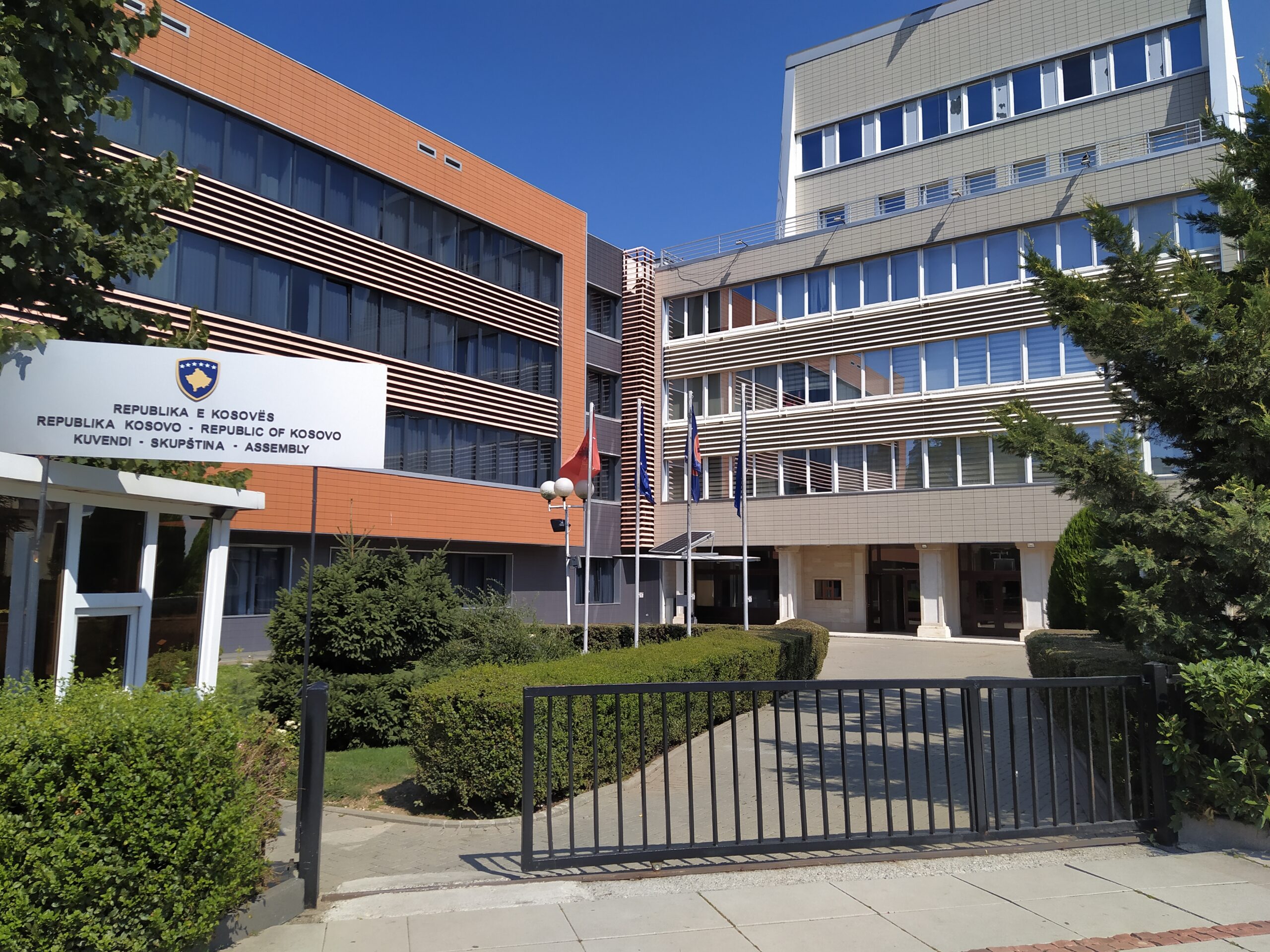 Demhasaj: Abdixhiku, Osmani dhe Haziri mund të ndëshkohen në zgjedhje