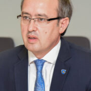 Avdullah Hoti gjatë një paraqitjeje publike në shtator 2020