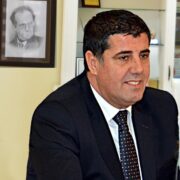 Lutfi Haziri gjatë një paraqitjeje publike në vitin 2015