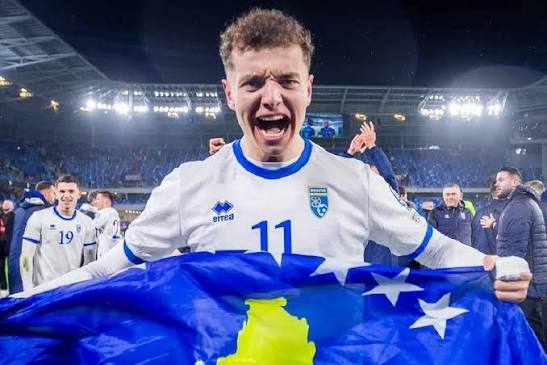 Fisnik Asllani mbështet ish-krerët e UÇK-së: “Liria Ka Emër”