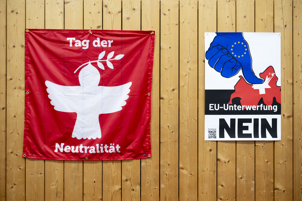 Zvicra voton për neutralitetin dhe kufizimin e sanksioneve