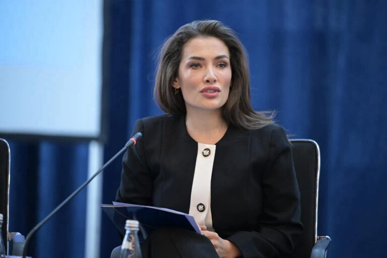 Musliu-Shoshi kritikon vonesën e Kuvendit për Hagën, kërkon unitet