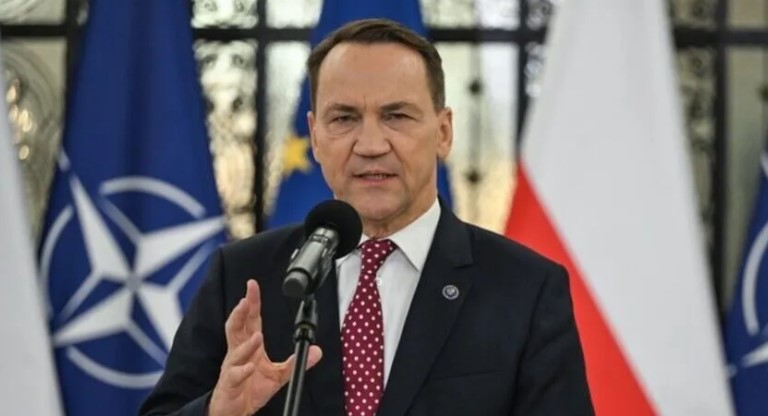 Sikorski: Rusia s’ka forca për sulm të madh ndaj NATO-s