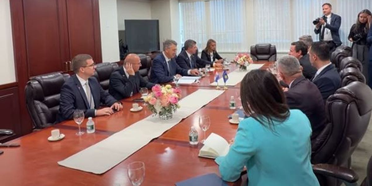 Kurti pas takimit me Plenkoviqin: Aktgjykimi i Speciales është “i padrejtë dhe i rëndë”