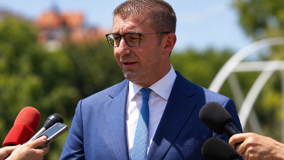 Mickoski kërkon falje nga LSDM-ja: për cilat politika?