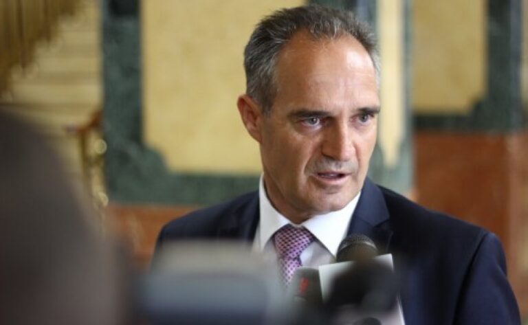 Kosovës i duhet president ushtarak