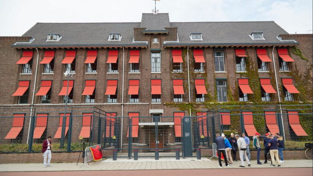 Protesta në Hagë, Ambasada kujton kushtet e lejes