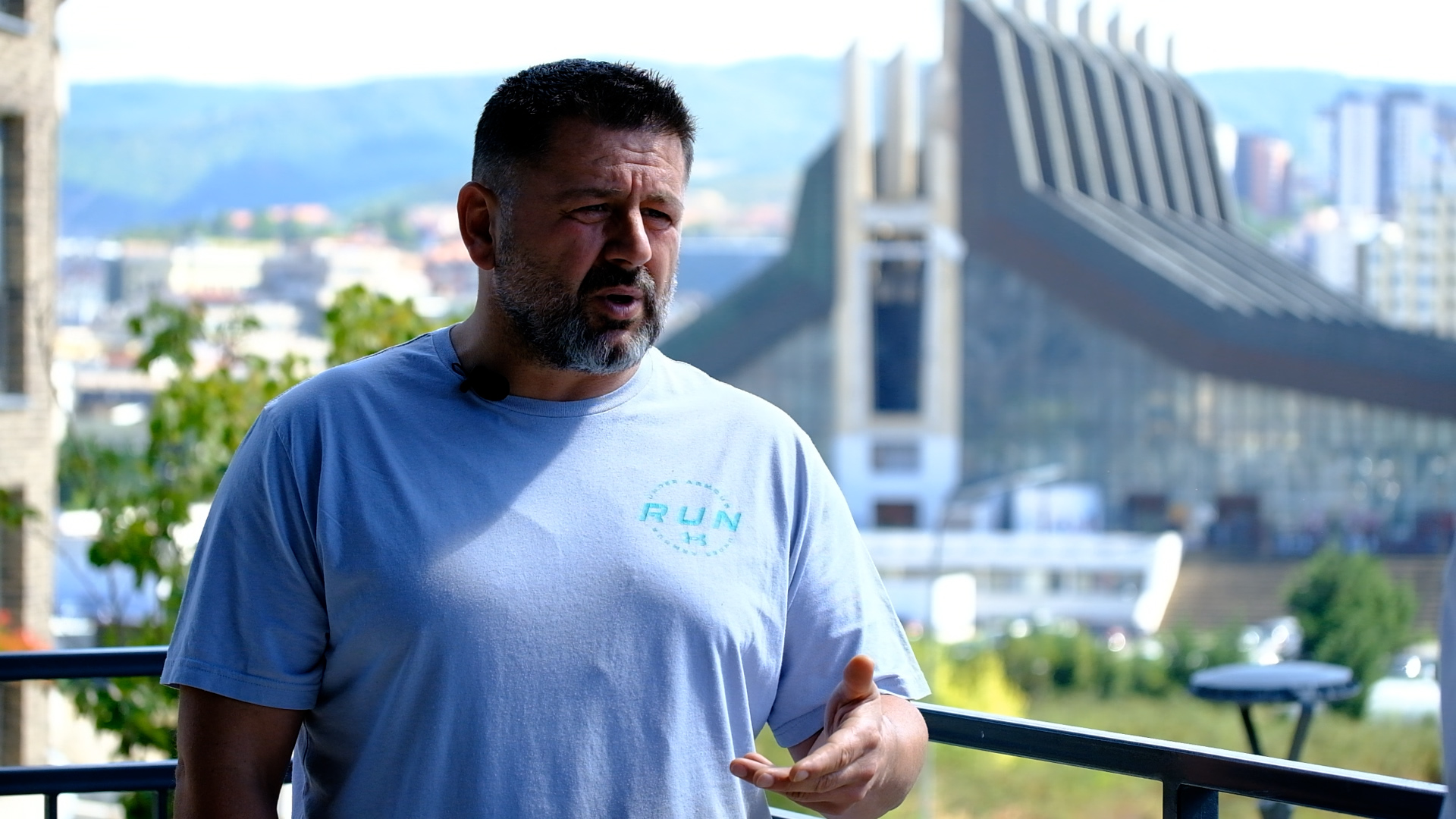Bekë Berisha zgjidhet në krye të mbikëqyrjes parlamentare të AKI-së