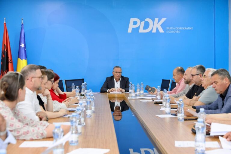 PDK: Hargreaves minimizon pasojat e verdiktit për Kosovën