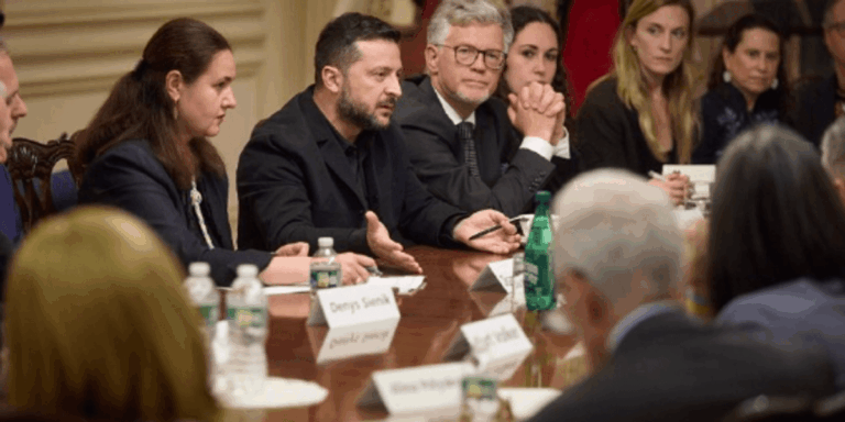 Zelensky diskuton paqen me ekspertë amerikanë në Nju Jork