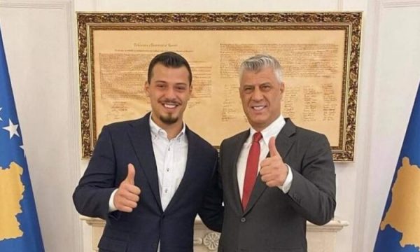 Endrit Thaçi për babanë: “Kosova të don, ti e din”