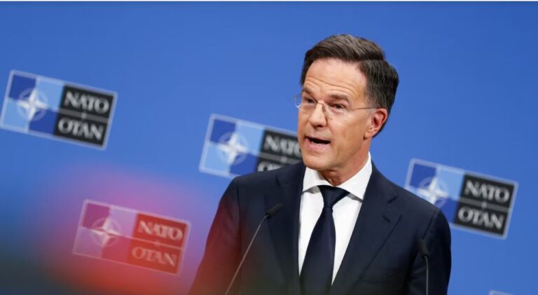 Rutte Rusisë: “Ndaloni kërcënimet bërthamore”