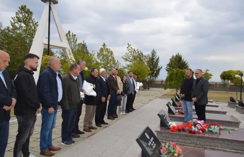 Krasniqi kërkon drejtësi për 28 civilët e vrarë në Gollubovc