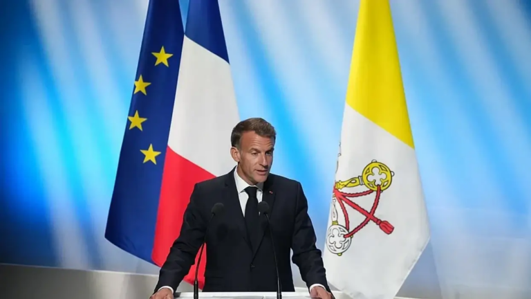 Macron u kërkon evropianëve t’i rezistojnë rikthimit të nacionalizmave
