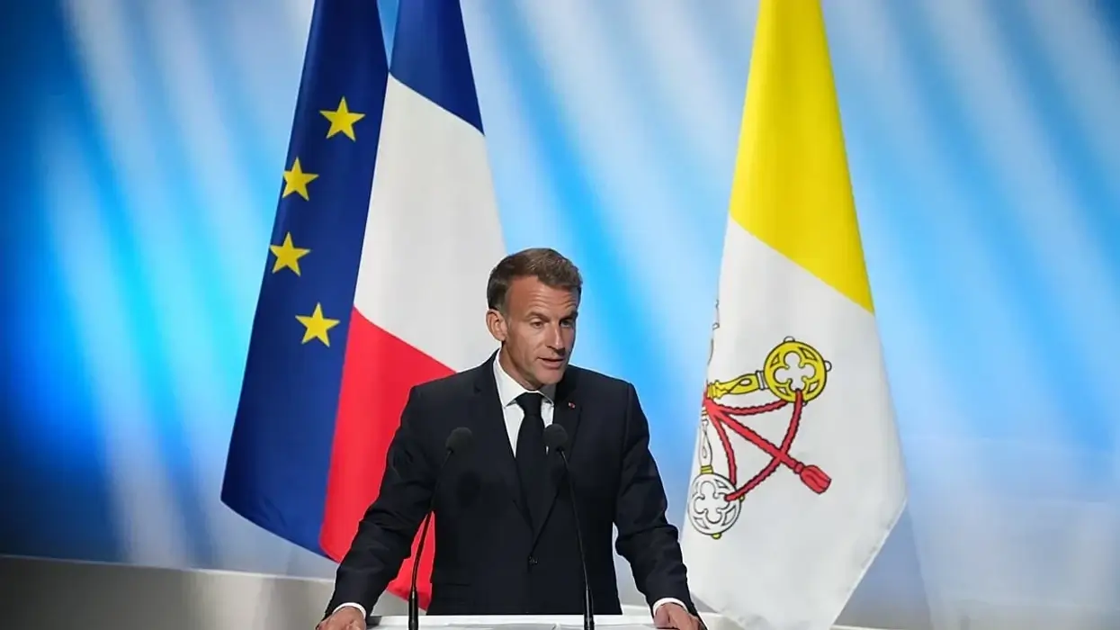 Macron u kërkon evropianëve t’i rezistojnë rikthimit të nacionalizmave