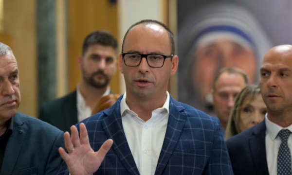 Simiq: Ftesa e Prokurorisë përmend dyshime për sulm ndaj rendit kushtetues