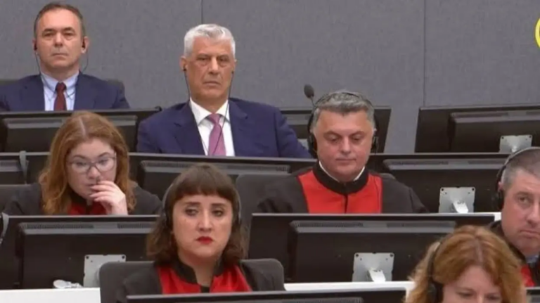 Greiçevci akuzon Williamsonin se gënjeu për trafikimin e organeve