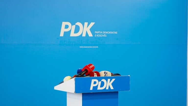 PDK përkujton Bunjakun: Sakrifica e tij dëshmi e guximit dhe përkushtimit
