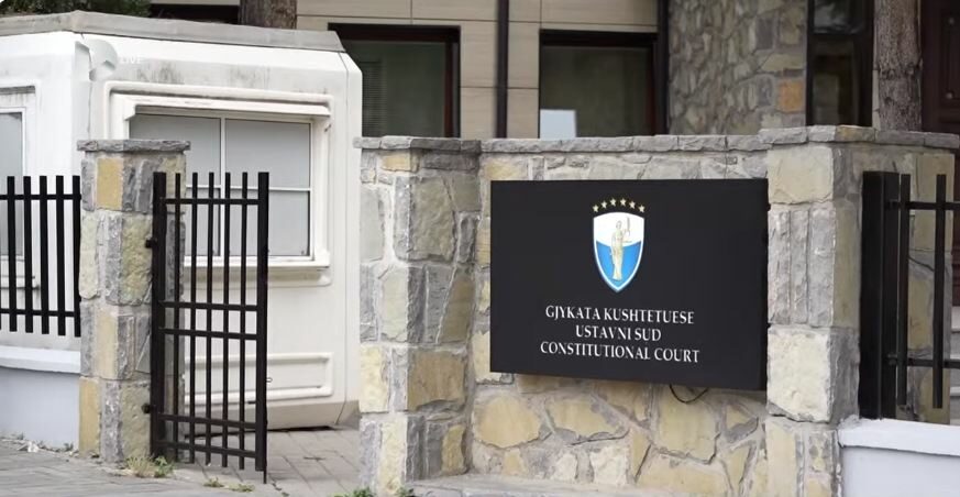 Kolshi: Kushtetuesja ndryshoi standardin për konstituimin e Kuvendit
