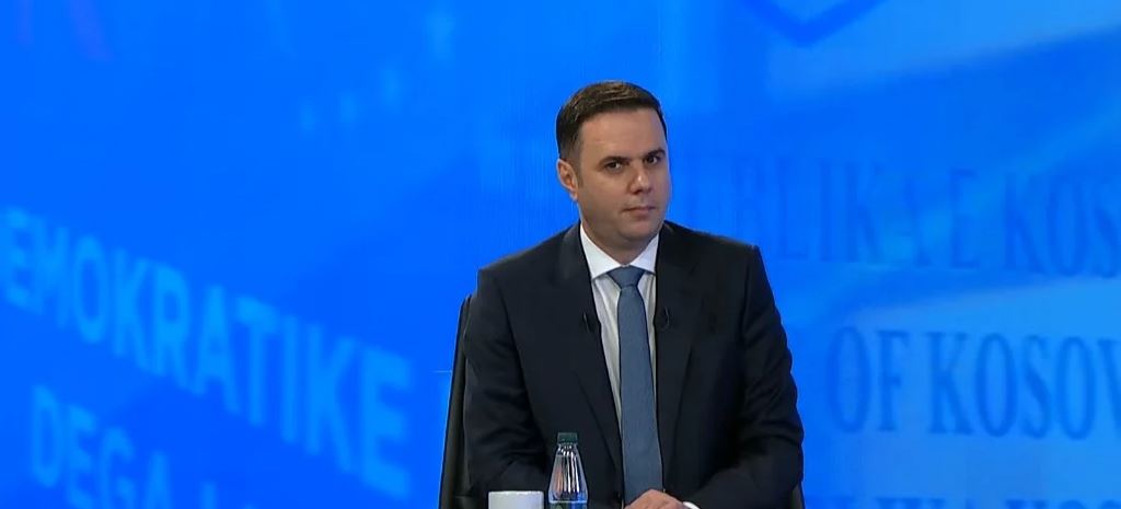 Abdixhiku për takimin me Kurtin: Ishte hap normal i marrëveshjes, jo ‘raportim’ te VV-ja