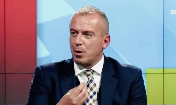 Qorrolli: Zgjedhjet e reja e lëndojnë procesin në Hagë
