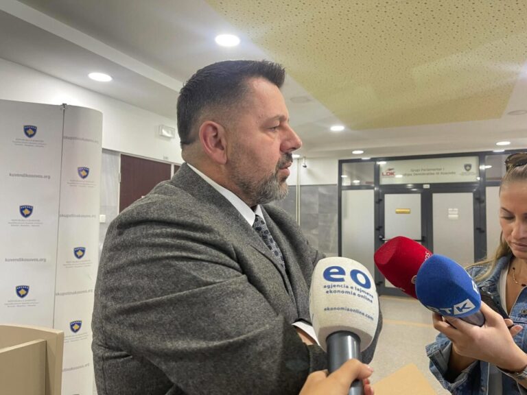 Berisha: Komisioni për AKI-në vazhdon punën edhe pas largimit të PDK-së