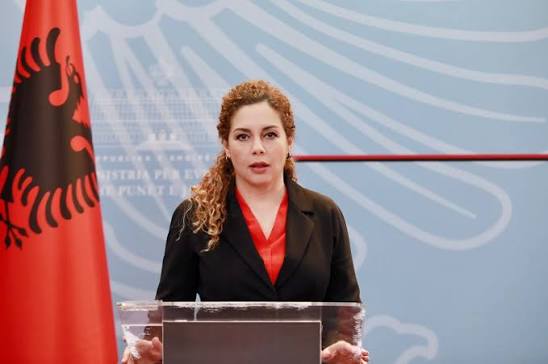Xhaçka nën hetim për korrupsion dhe pastrim parash, sipas tvKlan