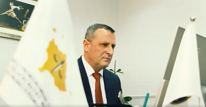 Isufaj në Supreme: Shkarkimi ishte përgatitur para votimit?