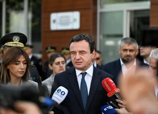 Kurti pyetet për Specialen, përgjigjet me urim për rekrutët