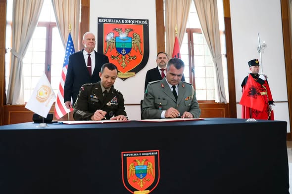 Shqipëria firmos marrëveshjen për misionin në Gaza