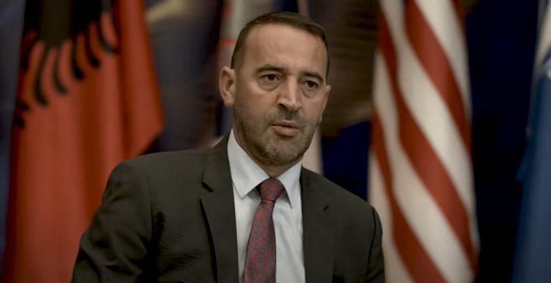 Daut Haradinaj akuzon Kurtin për kapje pas shkarkimit të Isufajt